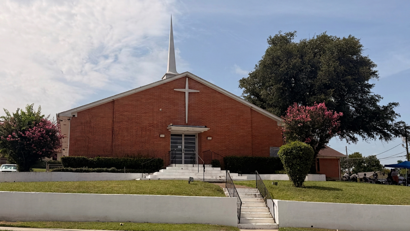 Greater Emmanuel Baptist Chuch - Sunday Service thumbnail Photo of the exterior of Greater Emmanuel Baptist Church